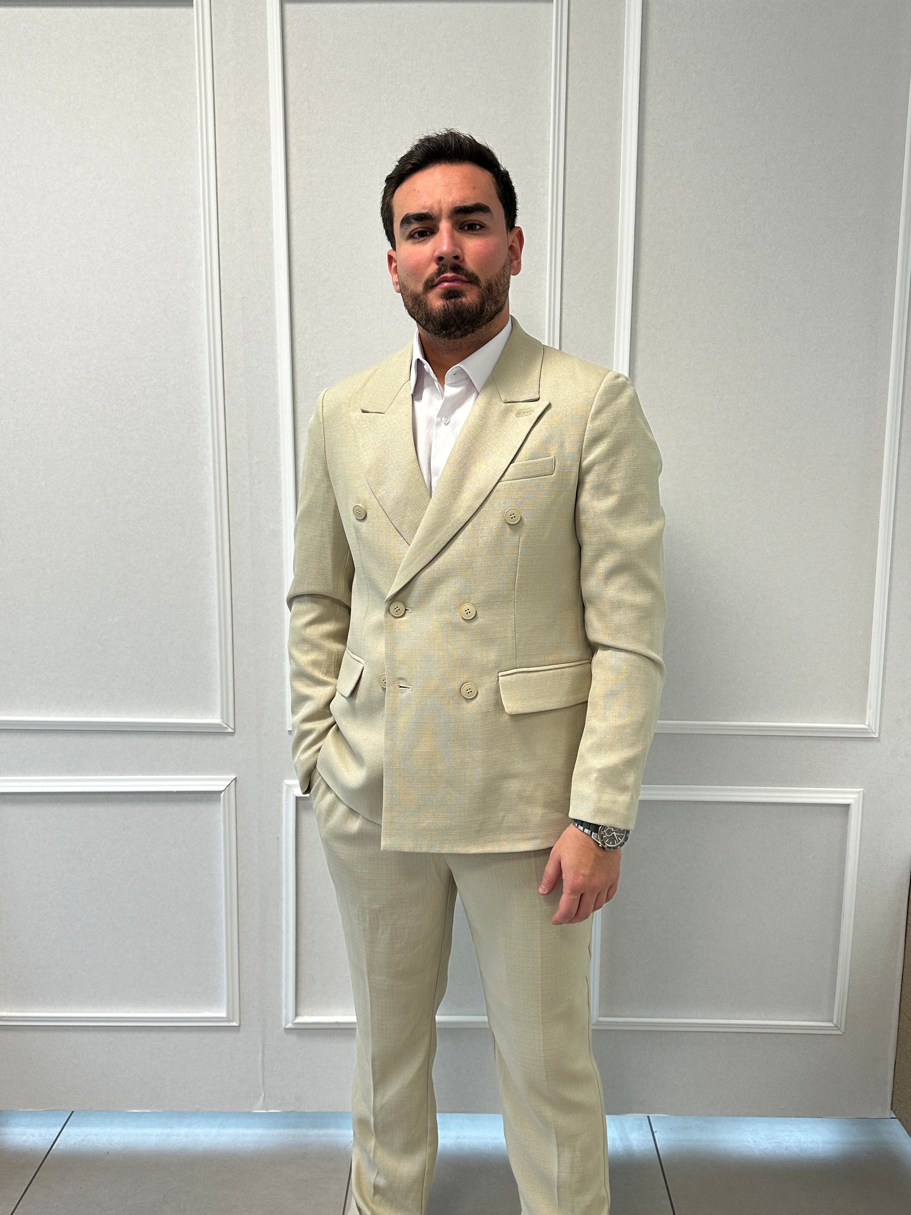 Costume beige Croisée