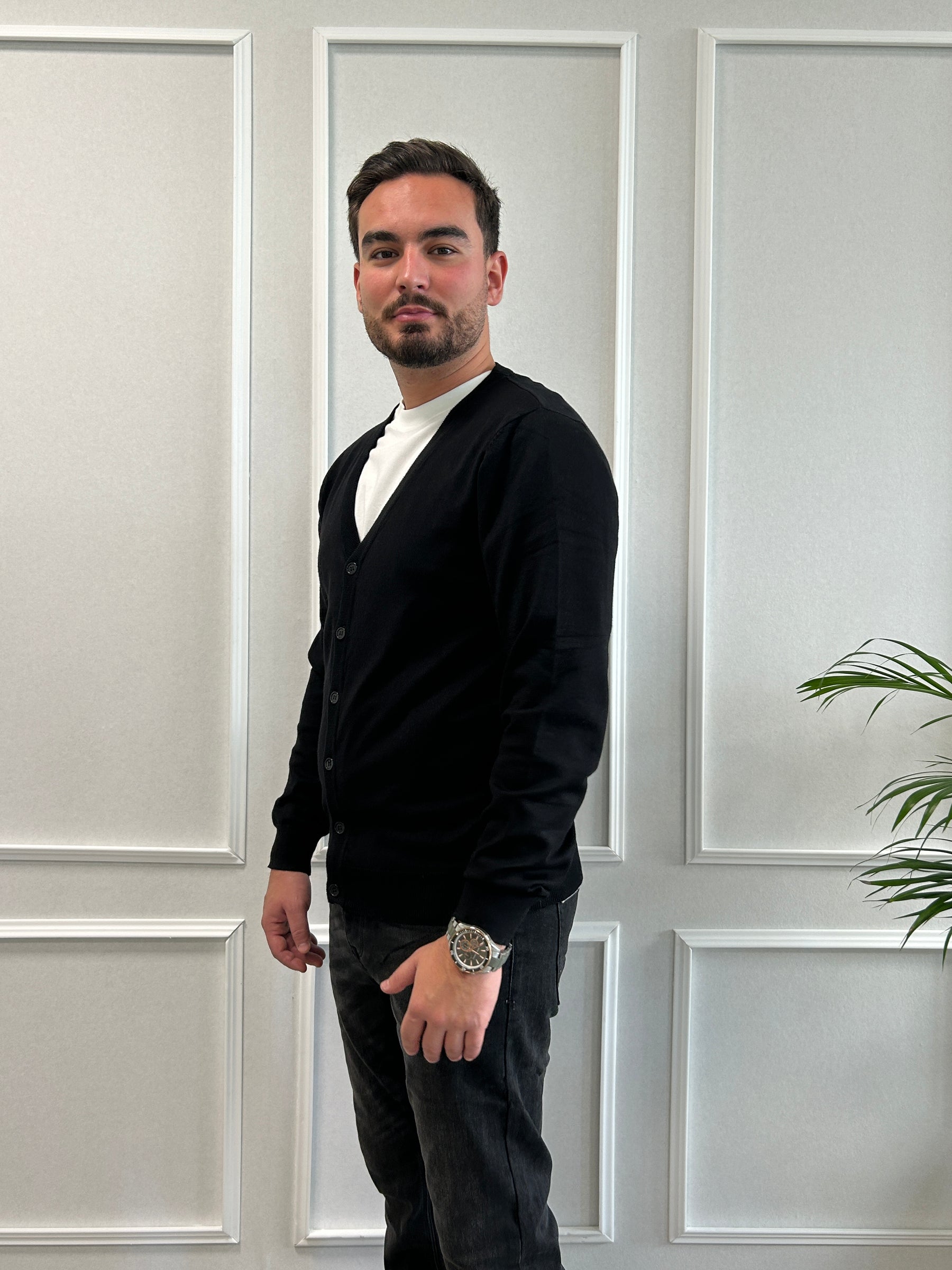 Pull- Cardigan noir